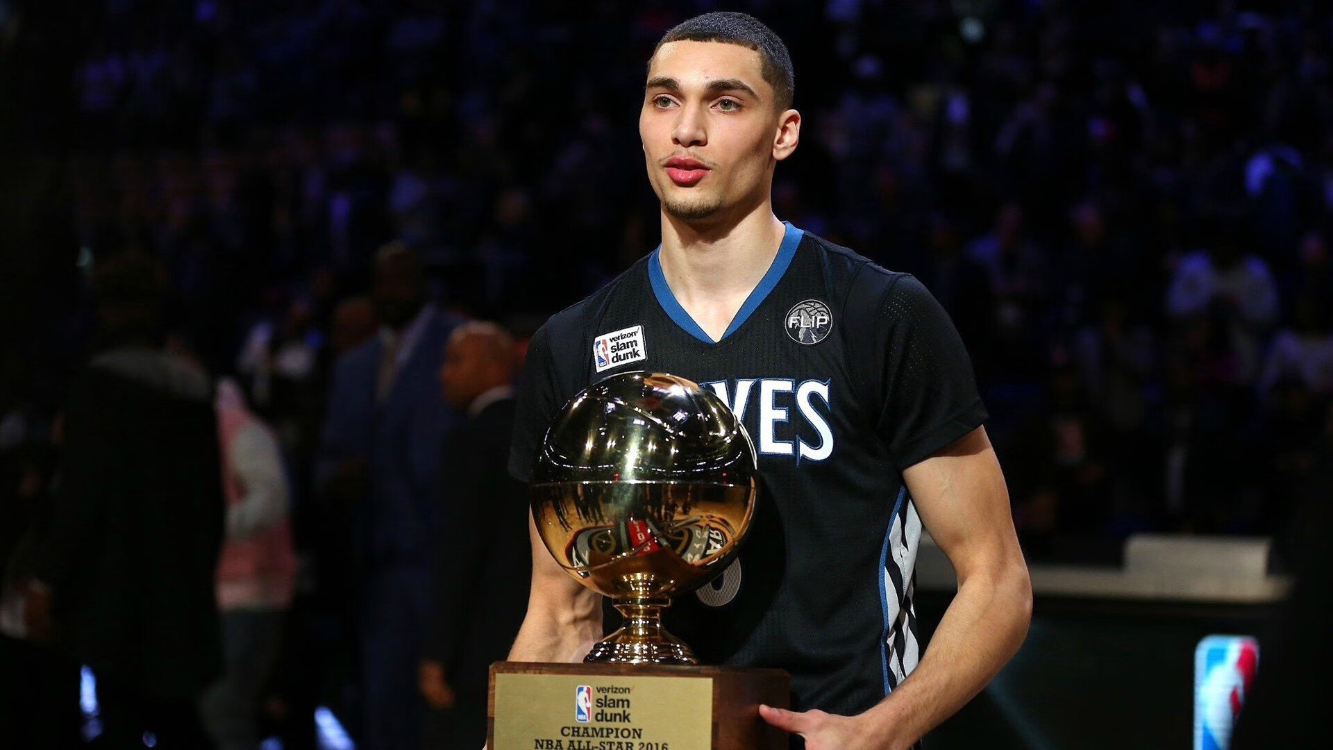 开云体育下载-哈兰德连续8场破门，英超金靴继续领跑，哈兰德足球